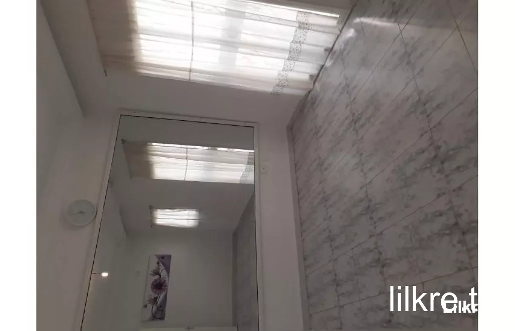 A louer un Appartements à Douar Hicher