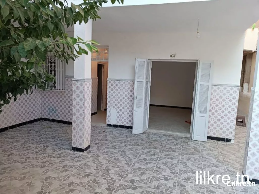 A louer l'appartement à Hay Tadhamen 