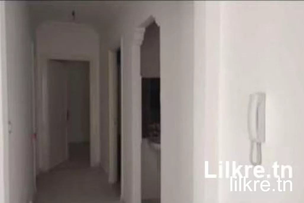 A louer un Appartement à  cité shaker