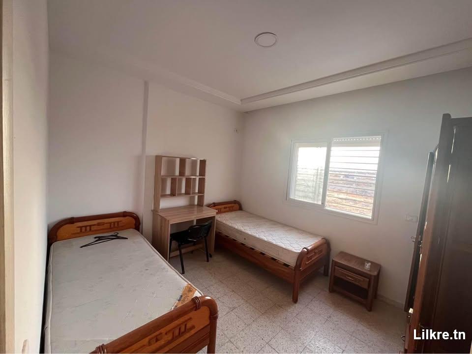 A louer un appartement à Sakiet Ezzit