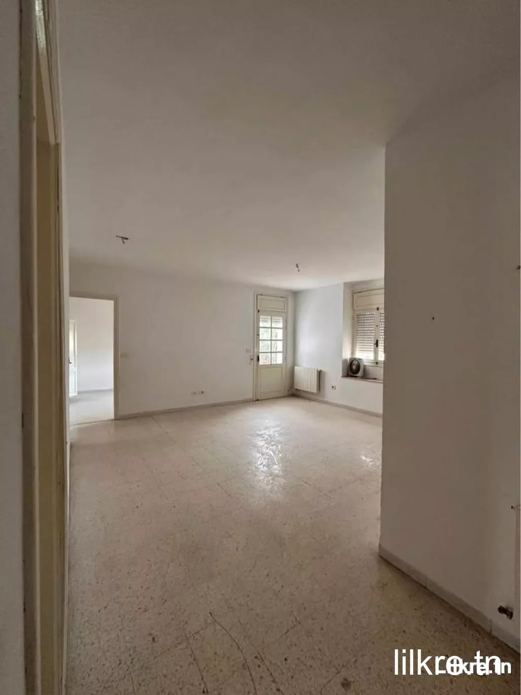 A louer un appartement à Borj Louzir