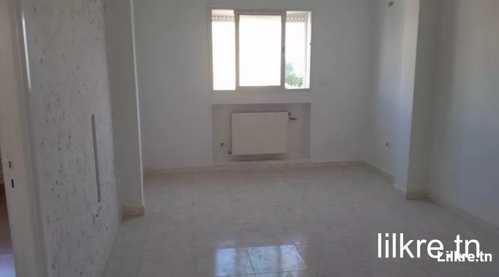 Appartement à Jardins de l'aouina