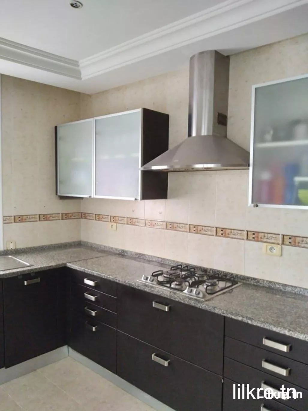 appartement a louer s+3 borj louzir