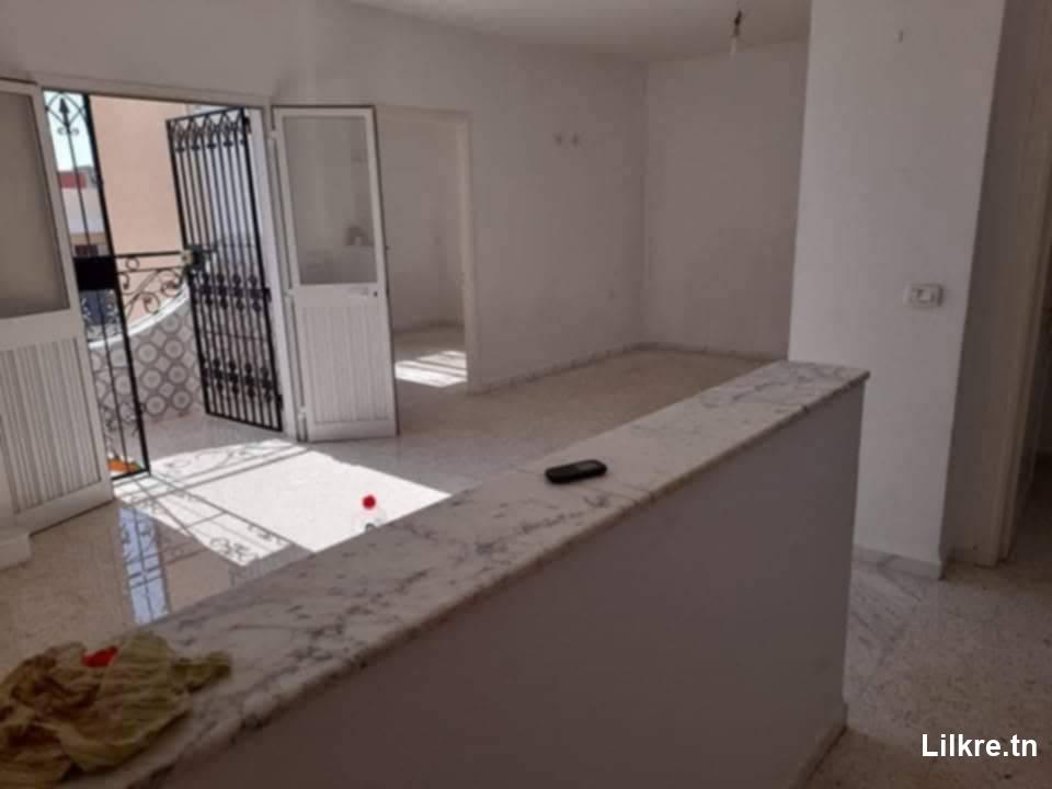 Etage de vill S+3 à ARIENA 