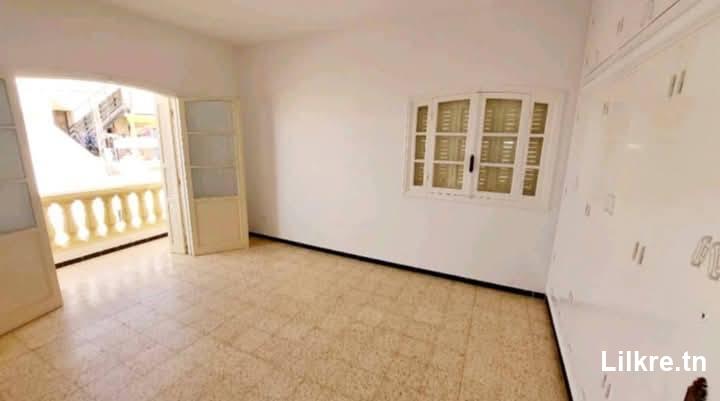 Etage de villa à louer Rte de Sidi Mansour Sfax