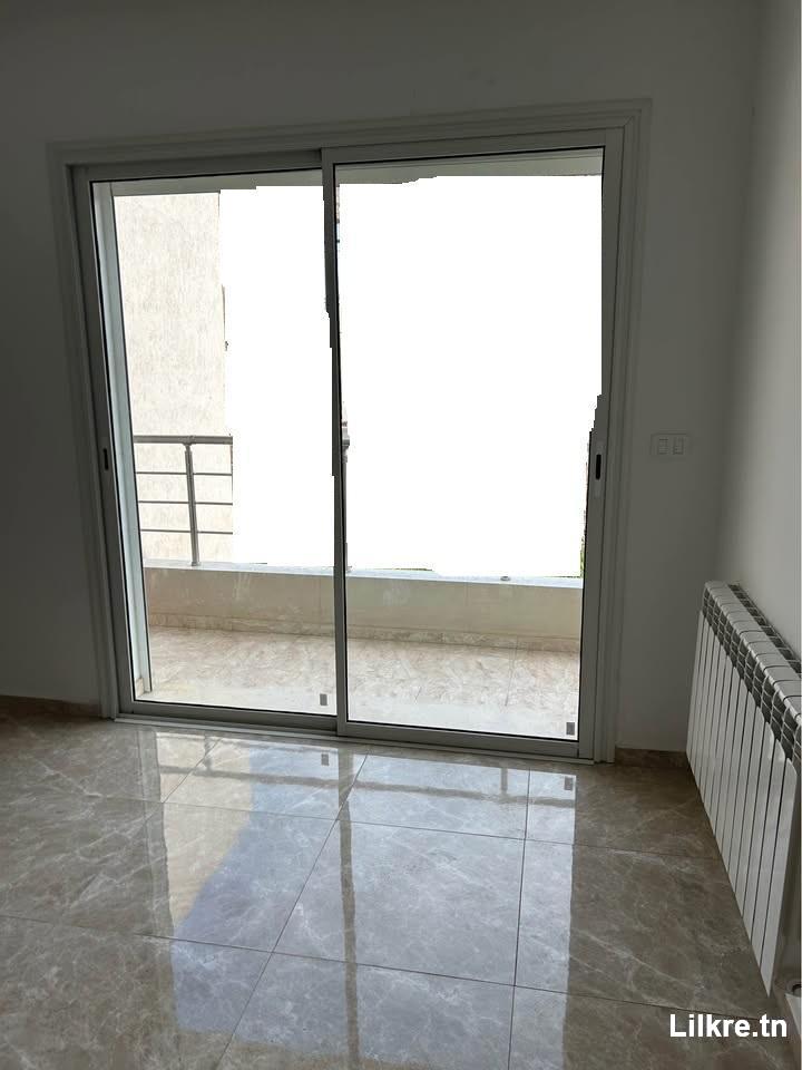 Étage de villa à louer au bardo