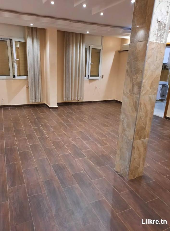 à louer appartement à l'aouina