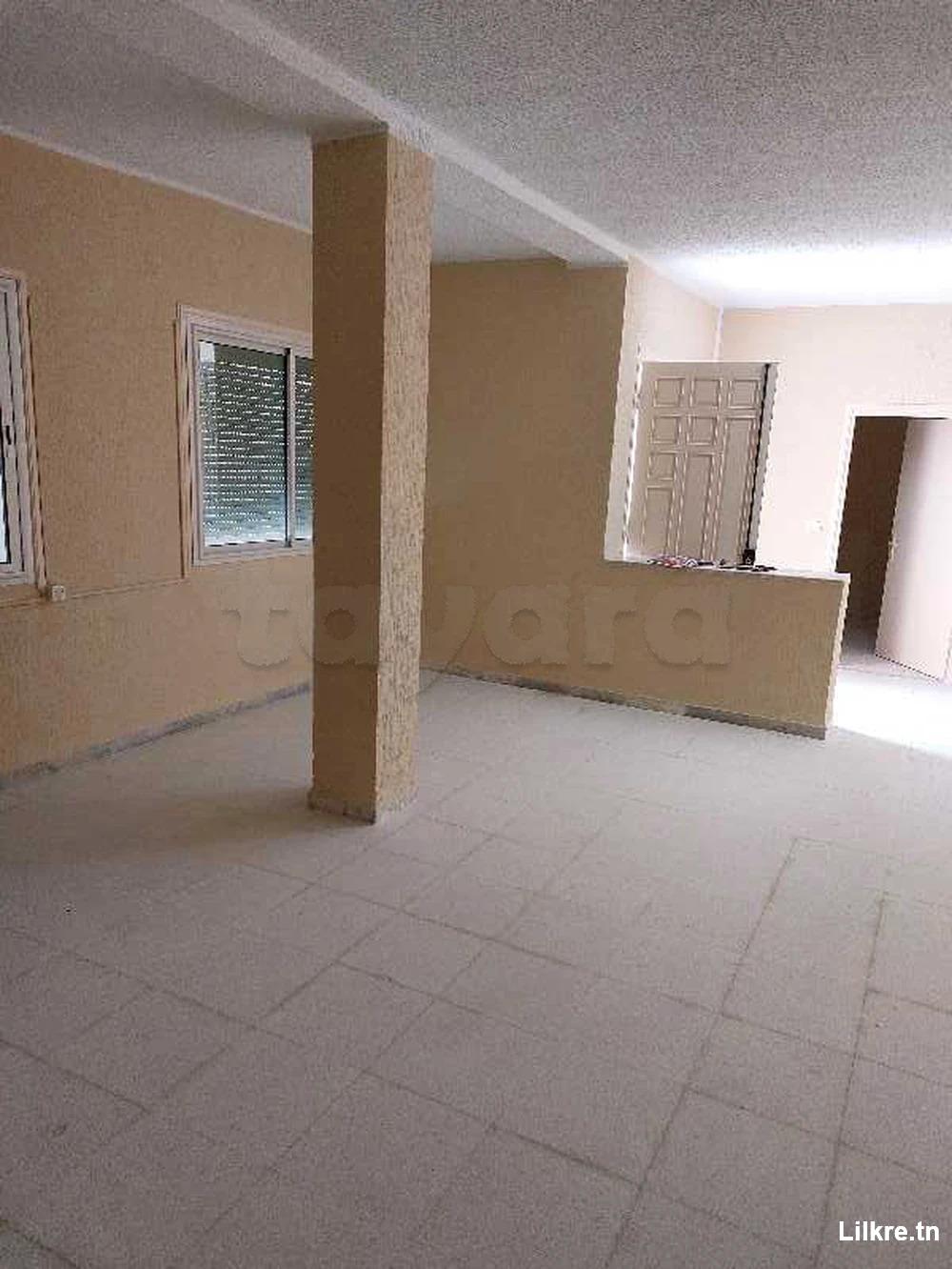 À louer villa à la corniche de Bizerte