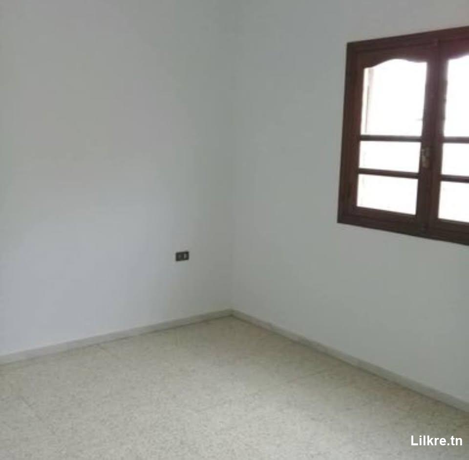 à louer étage de villa à sfax 
