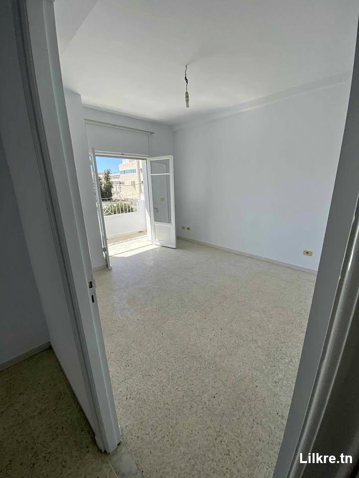 à louer un appartement à sfax Route Ain Km1