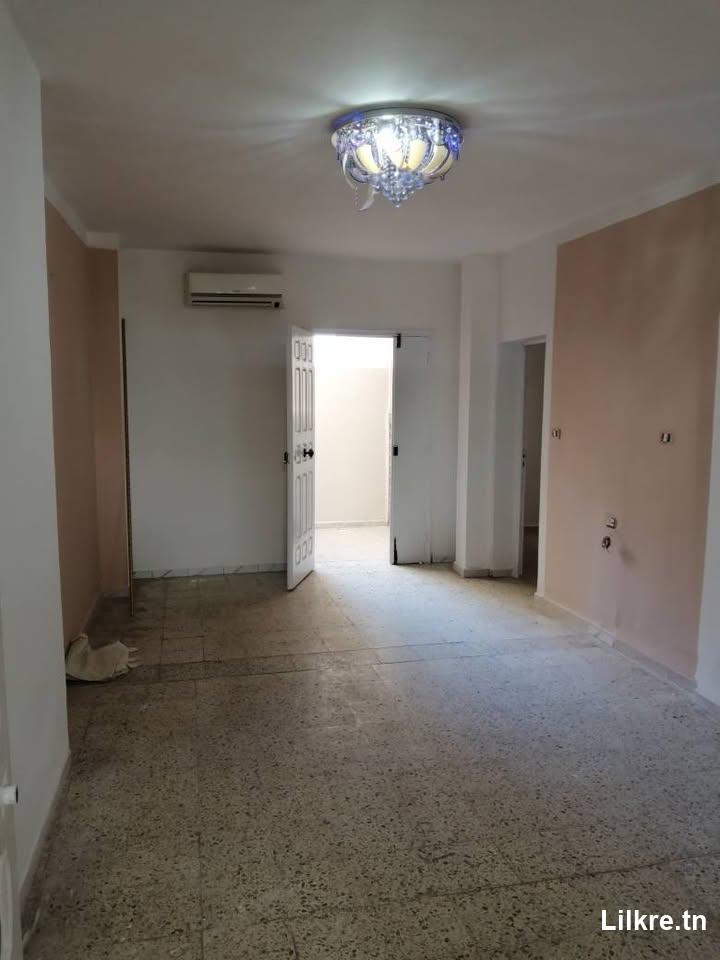 à louer maison à cité el wifek bardo 