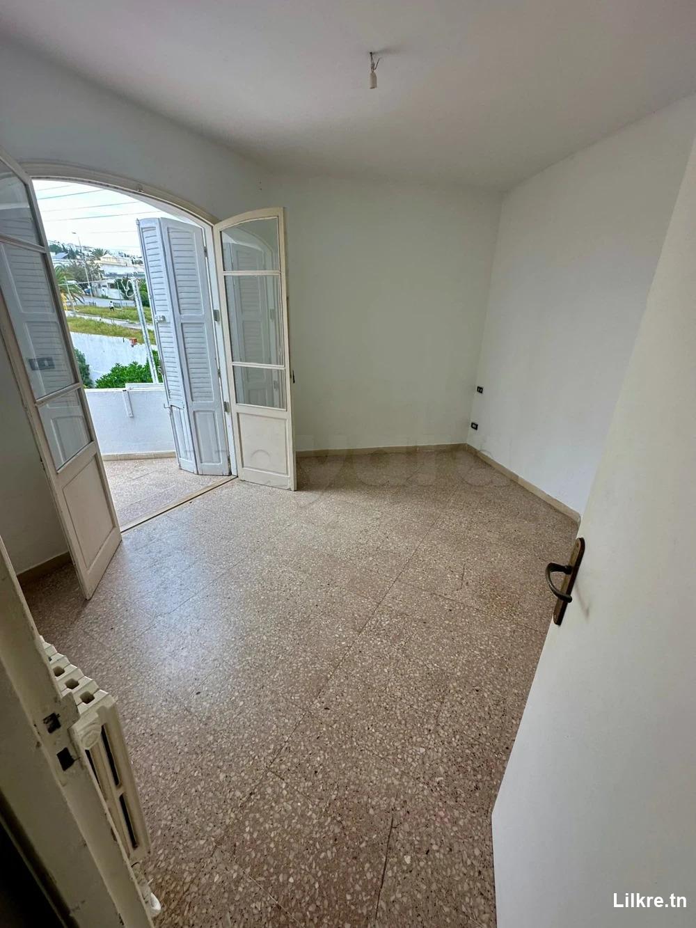 À louer étage de villa à menzah 9