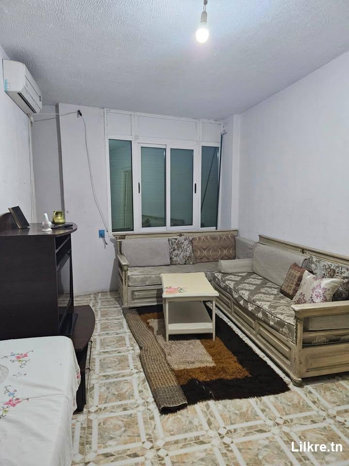 A louer un appartement S+2 Meublé à Manar 1 