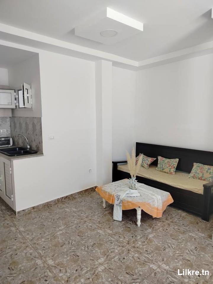  À Louer un Studio S+1 Meublé à Hay Essalem, Monastir