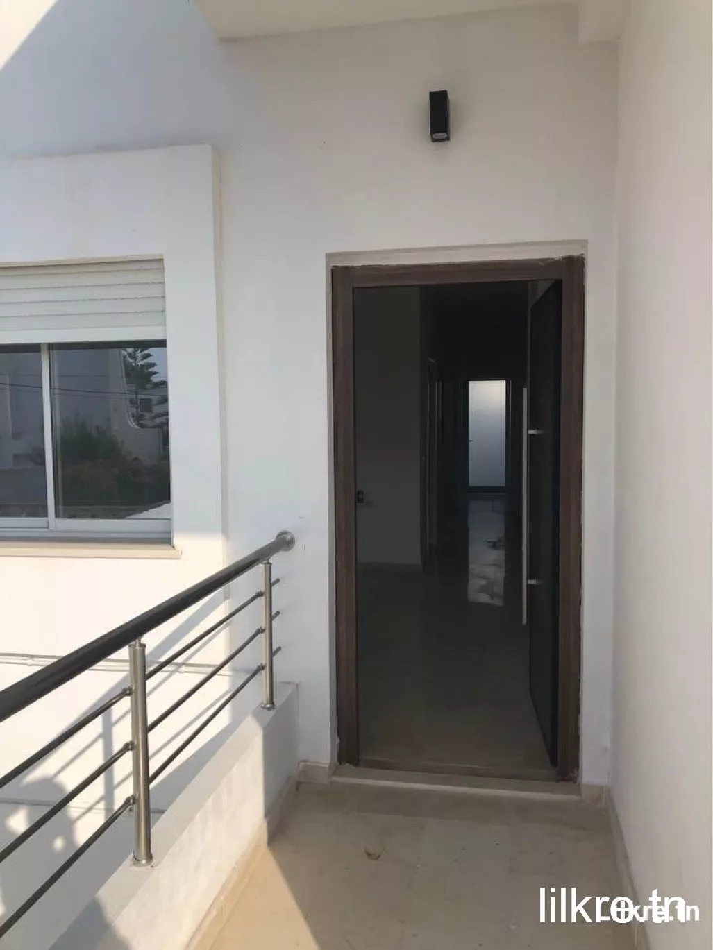 Loue Apt. S+1 neuf HS à Borj baccouche