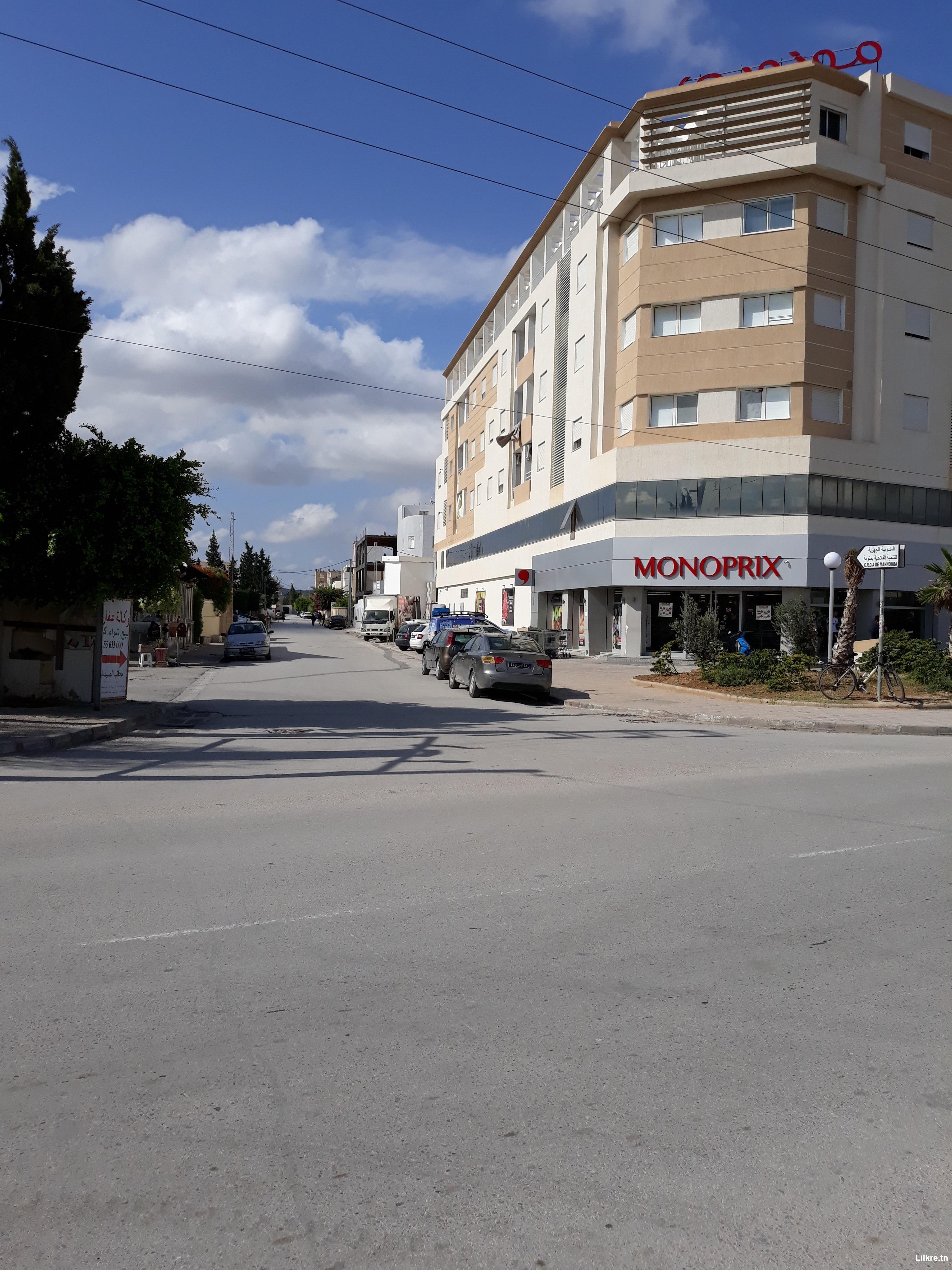 a louer un Etage de villa s+3 à Manouba