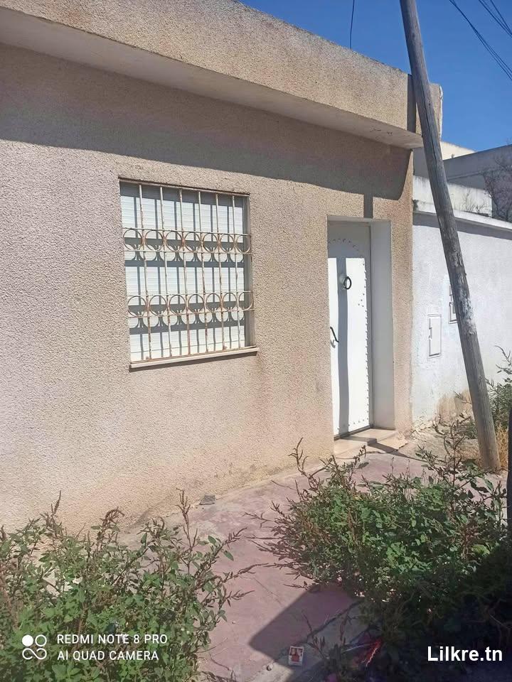 Studio s+0 situé à Mourouj 1