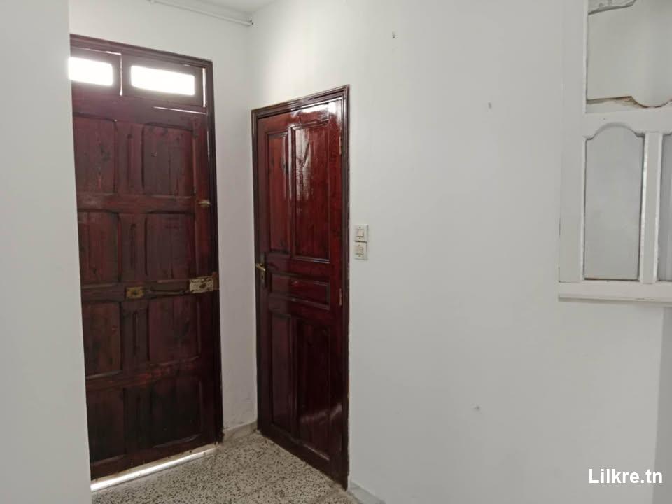 à louer un Studio S+1  pour fille à Bardo