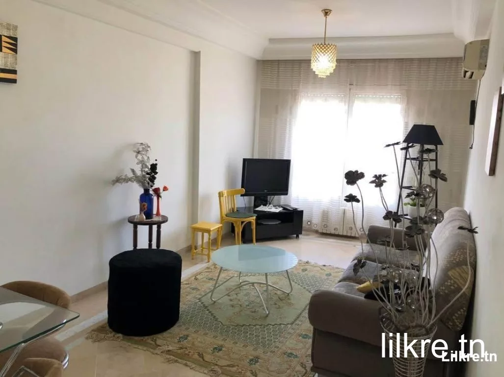 Appart S+1 meublé à Ennasr 2 Hedi Nouira