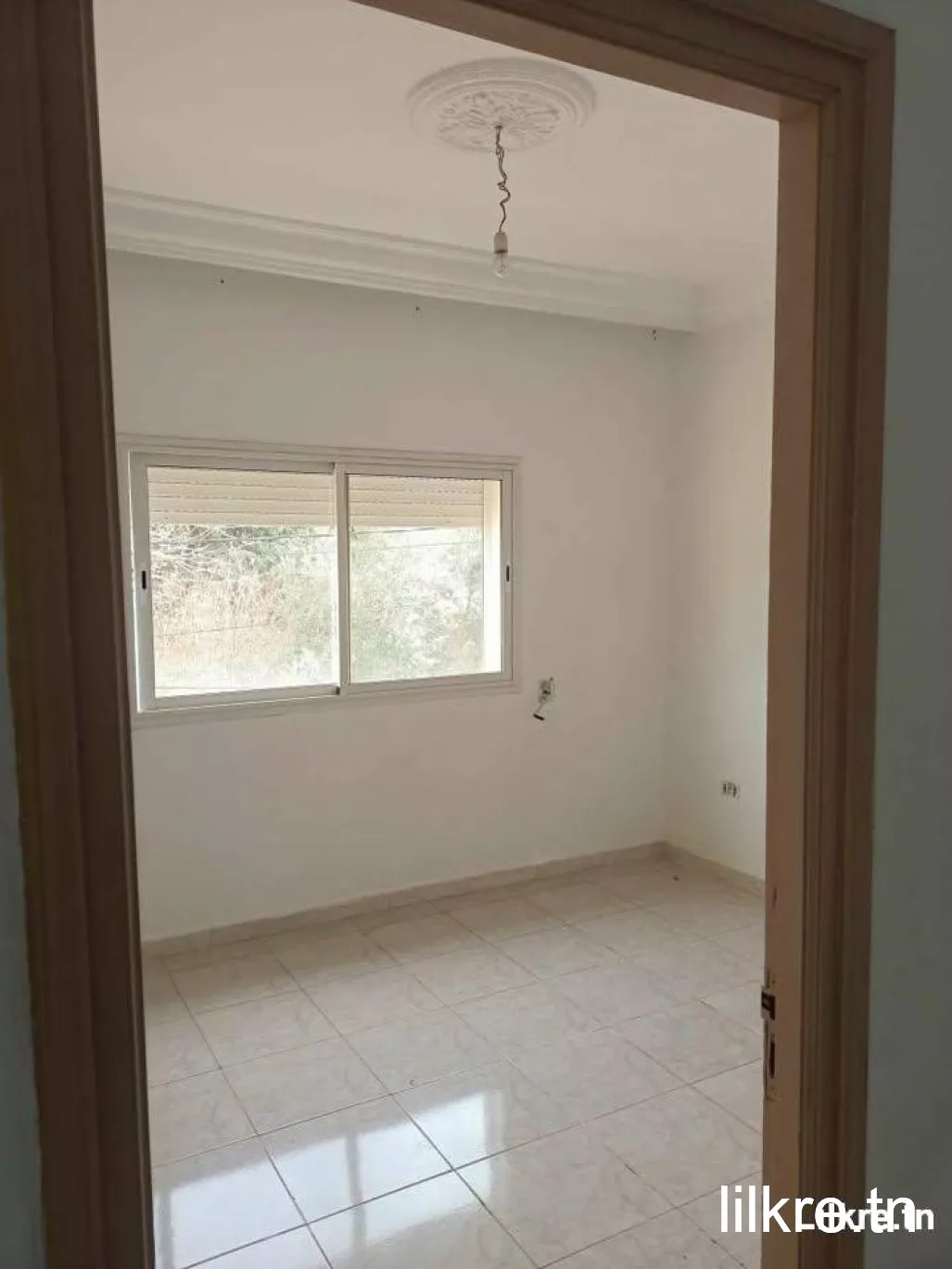  Appartement S+2 à louer la soukra