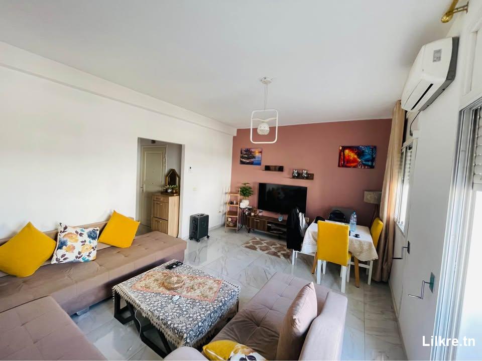 A louer un appartement s+2  vide a mourouj 5