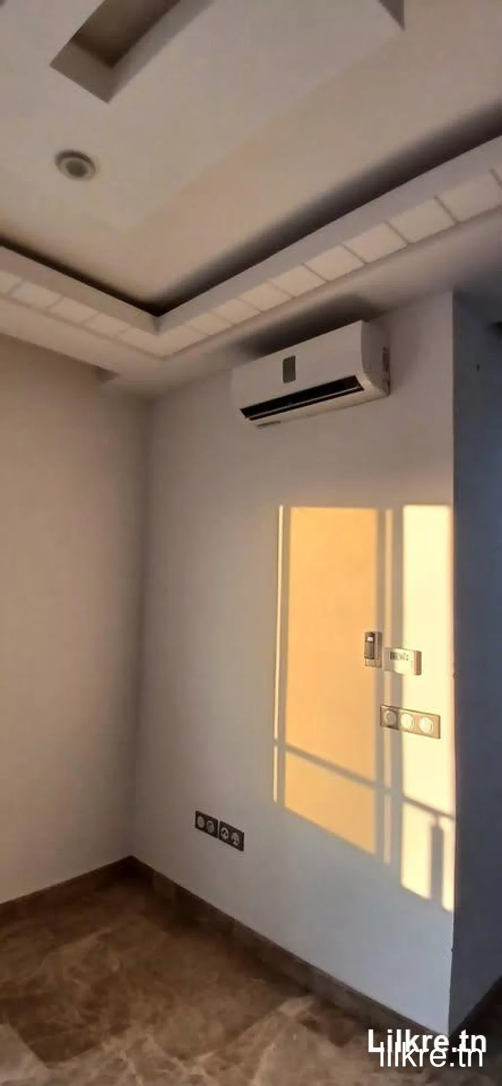 A louer un appartement s+1 a l'aouina 