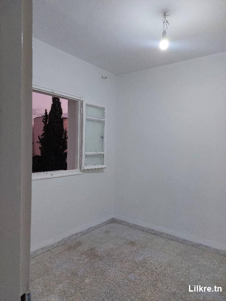 A louer un appartement s +2 a mourouj 5