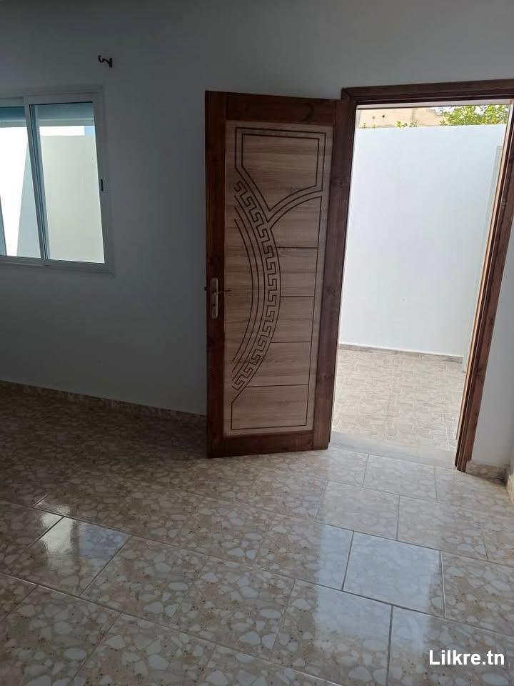  A louer un maison s+2 indépendante  a raoued 
