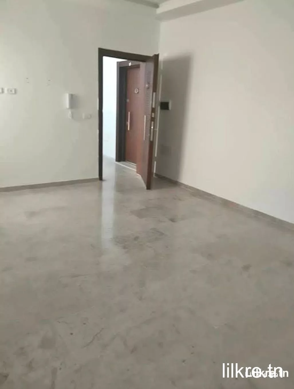 A louer un appartement  a cité enkhilet 
