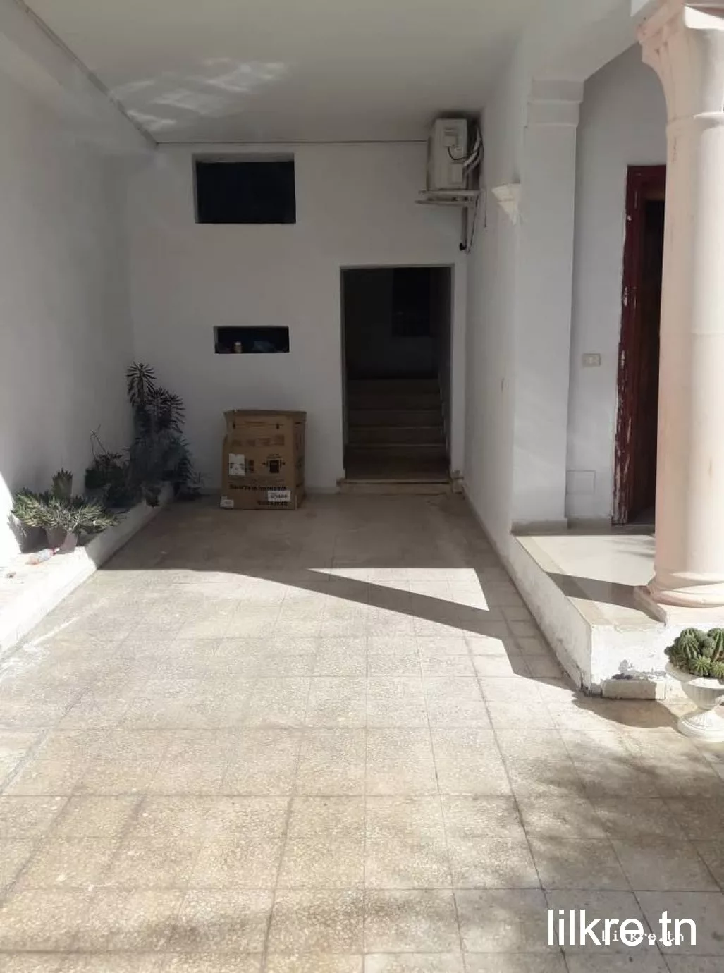 A louer un appartement a hedi chaker