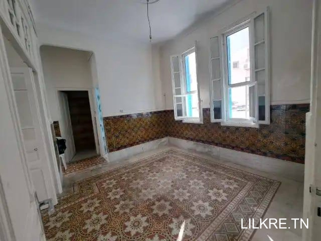  A Louer un appartement spacieux au centre ville 