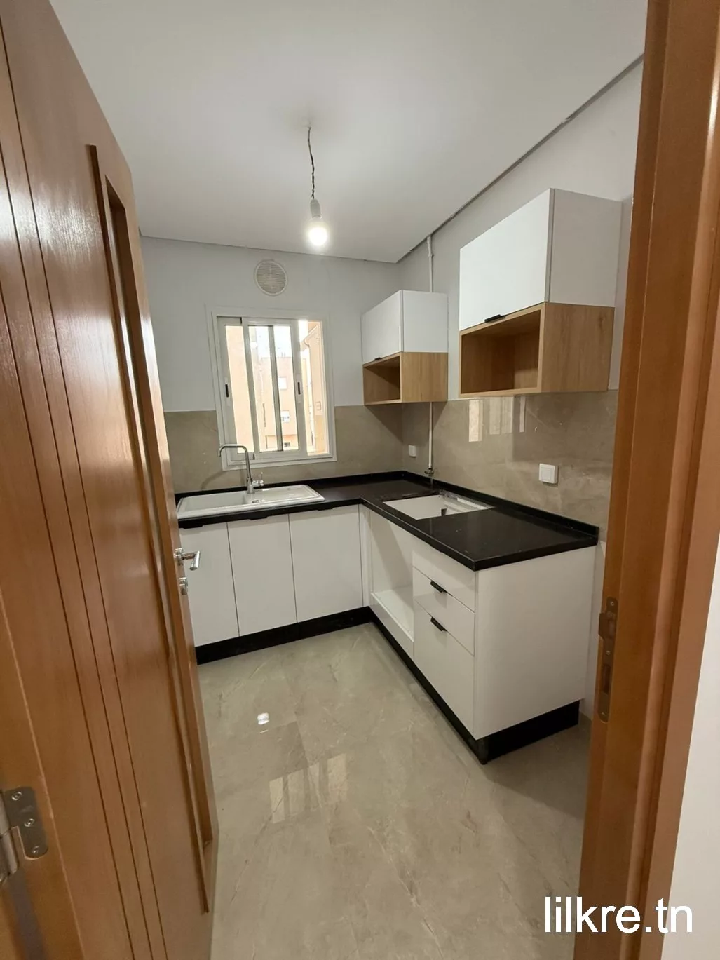 A louer un appartement haut standing a  manouba 
