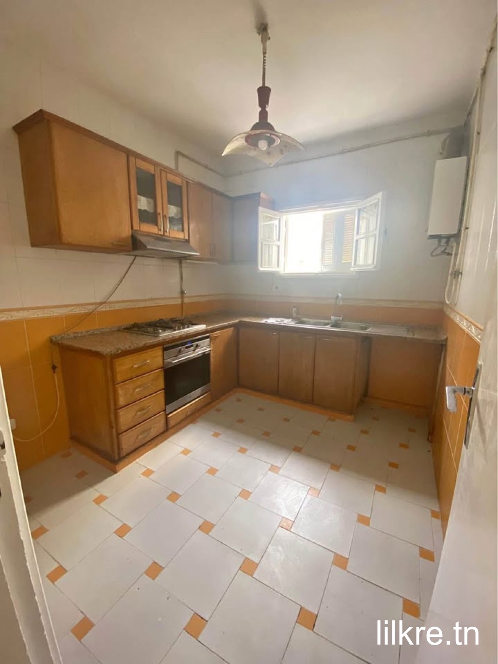 A louer un appartement a cité Rommana 