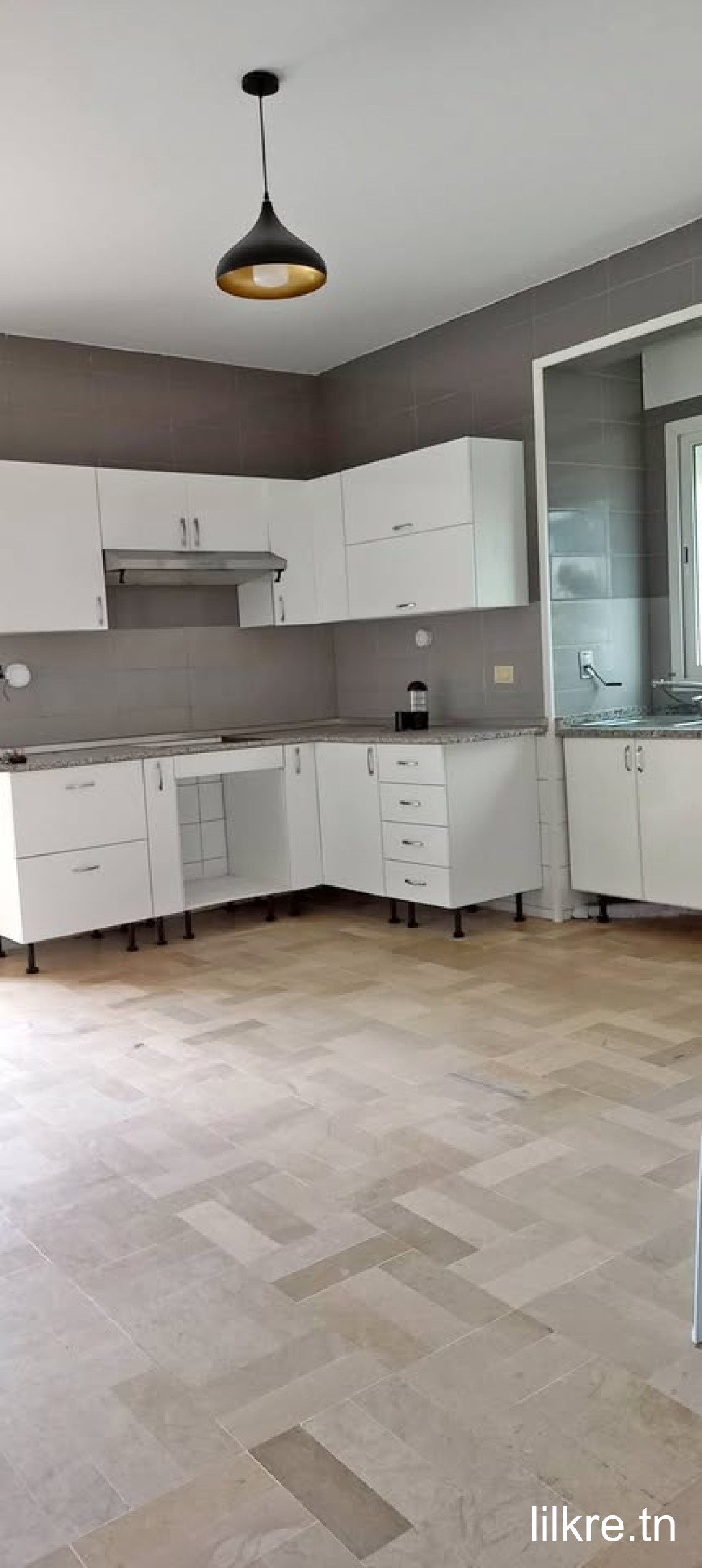  A louer un étage de villa a bizerte 