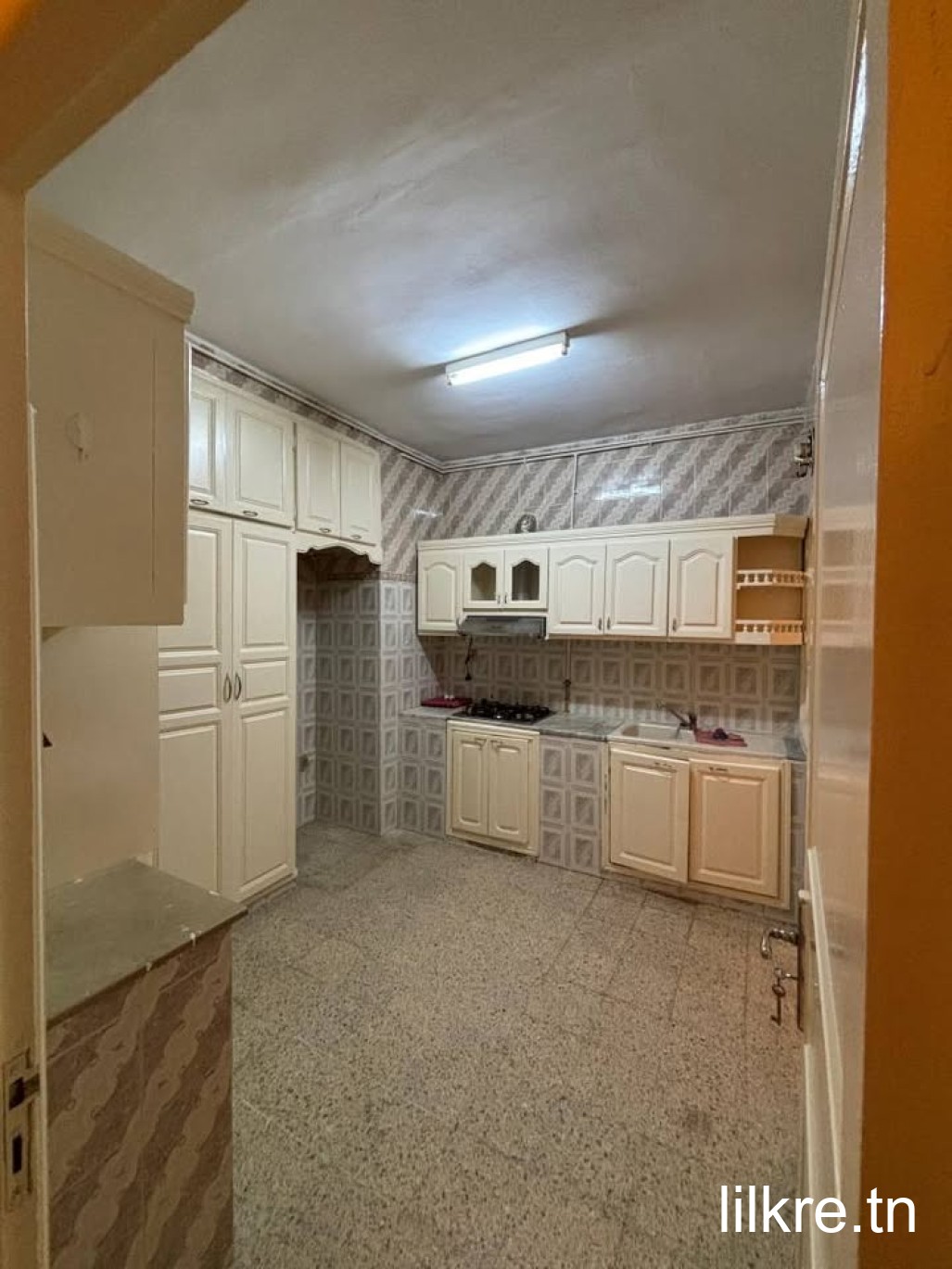 A louer un appartement a mourouj 5