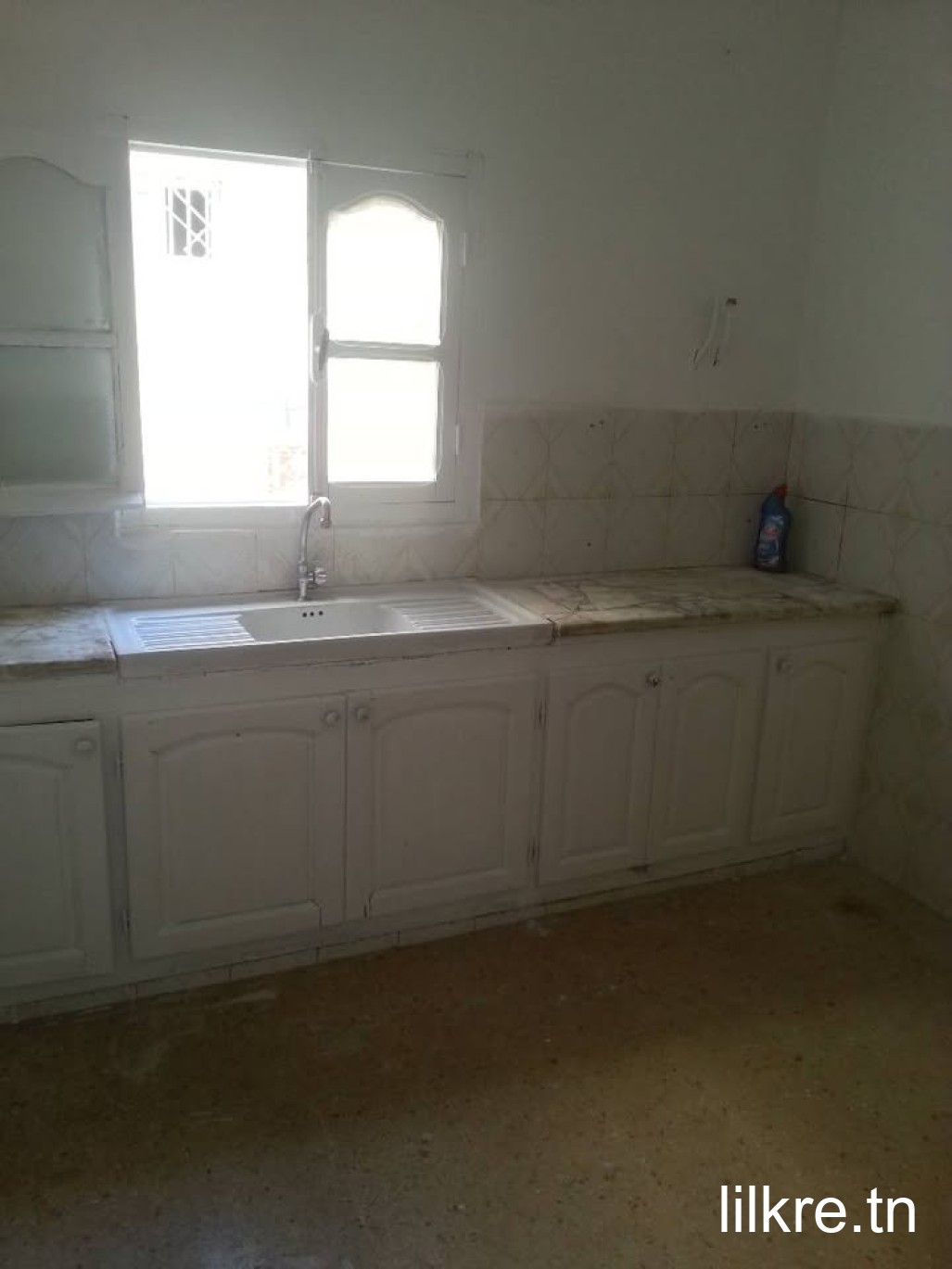 Studio a louer a mourouj 4