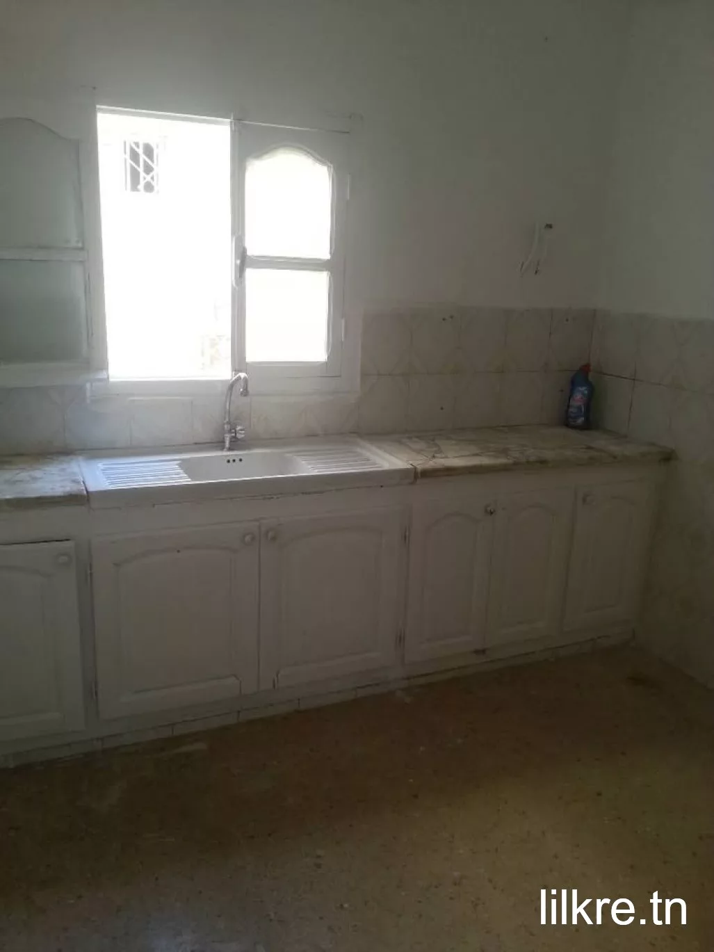 Studio a louer a mourouj 4