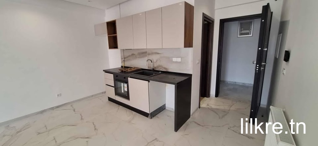 A louer un appartement  s+1 a la soukra 