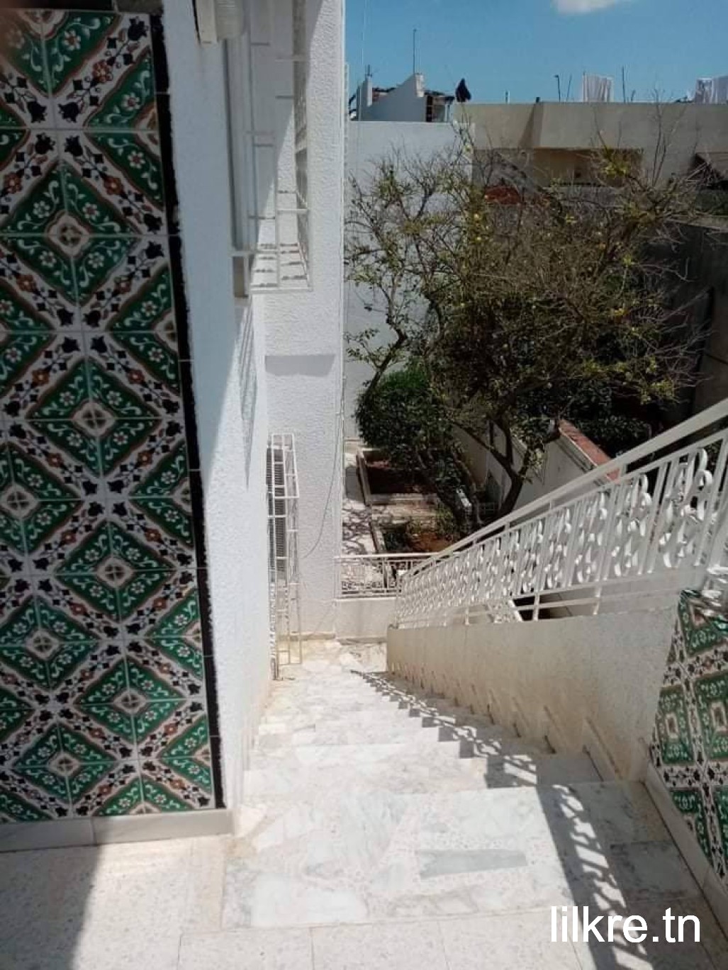 A louer un étage de villa a mnihla 