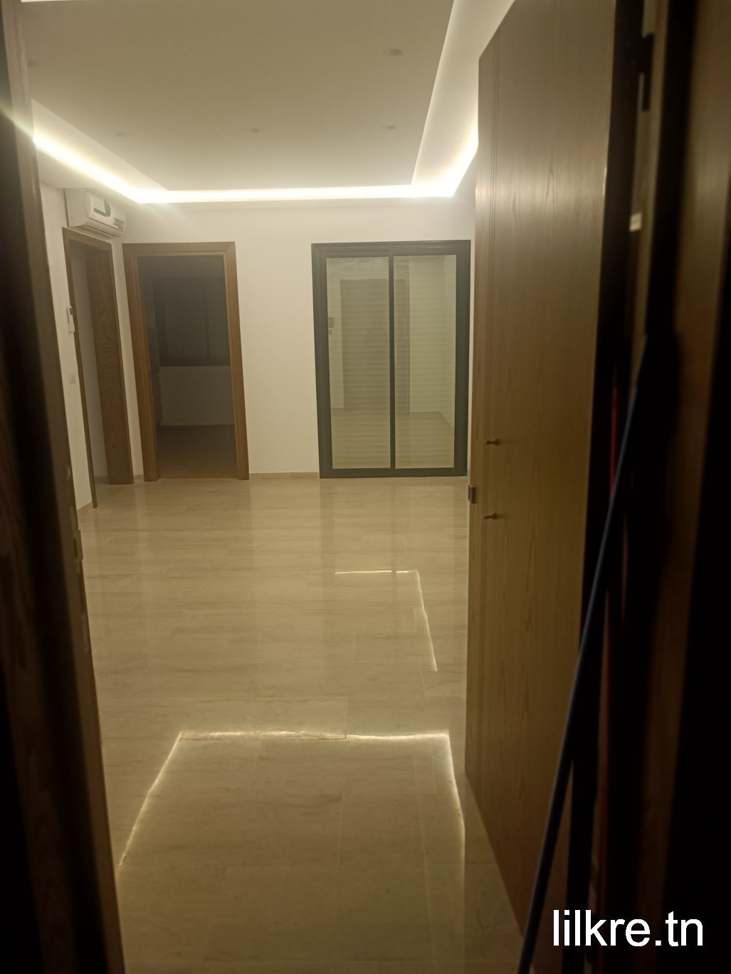 Appartement S+2+place parking 