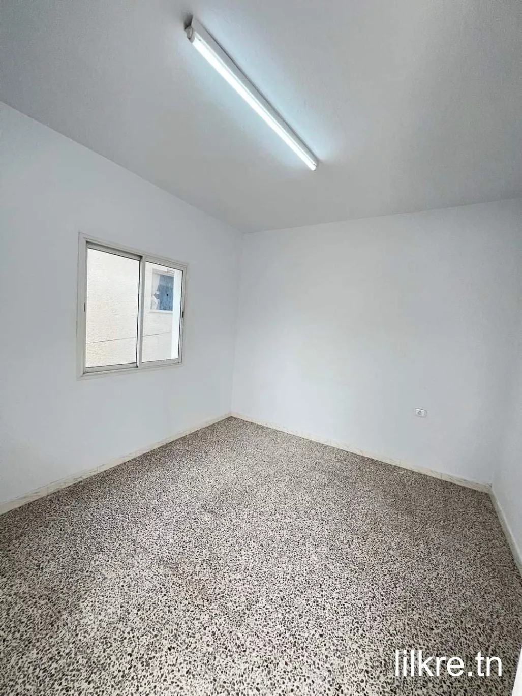 A louer un studio  a ibn khaldoun 