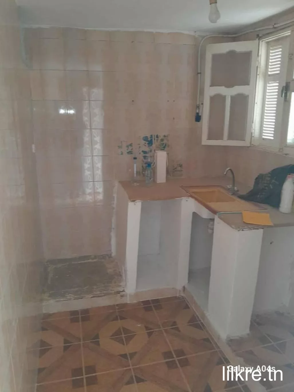 A louer un studio  a cité papillion 