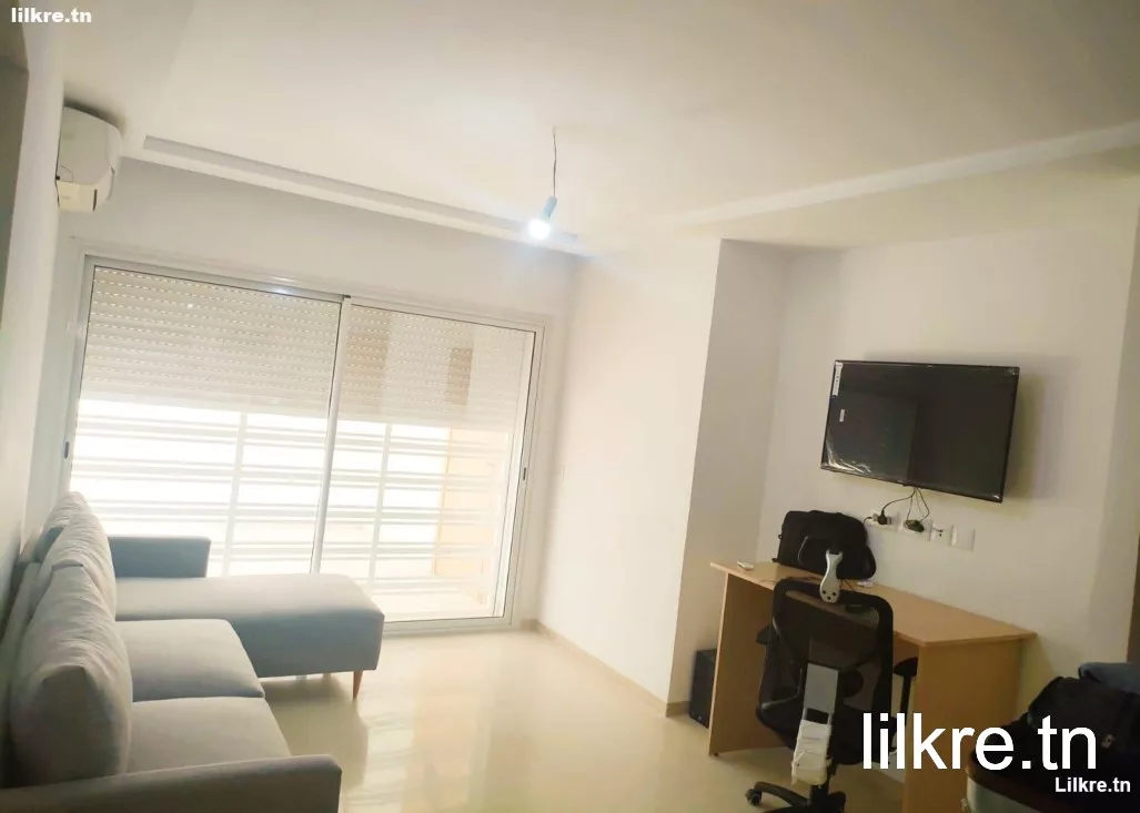 A louer un Appartement s+1 meublé 