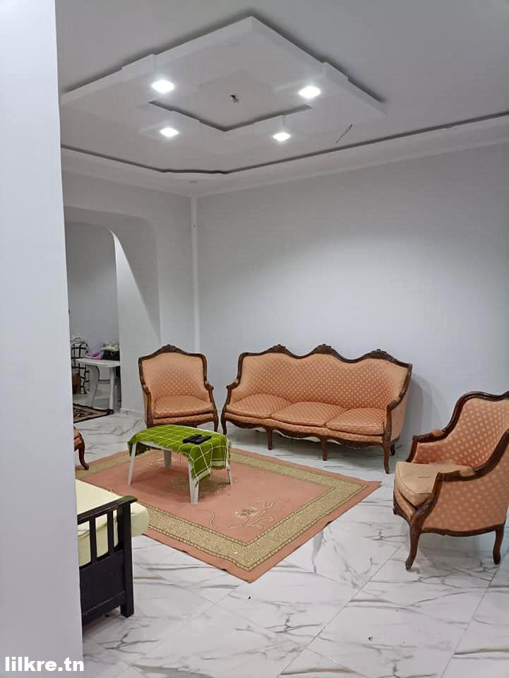 A louer une Maison S+2 à Tozeur Richement Meublé