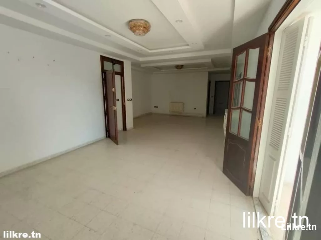 A louer un Appartement  à Khzema 