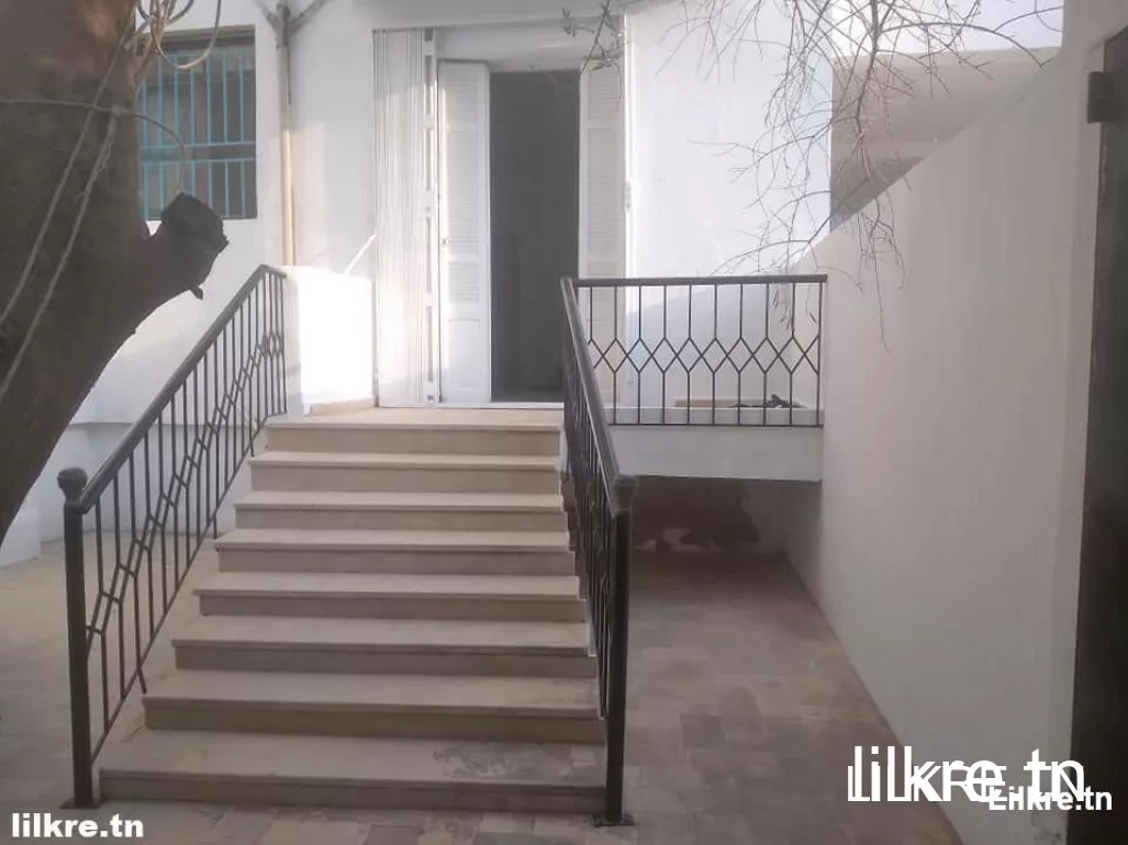A louer Un studio S+0 à ksar Said 2