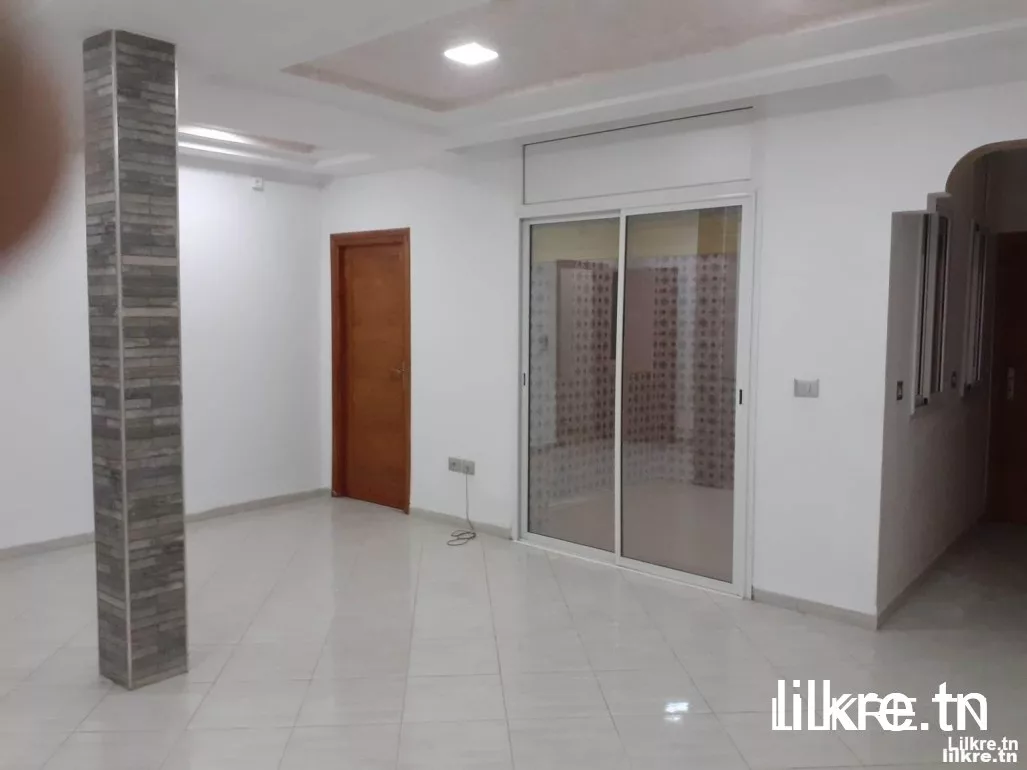 A louer Appartement neuf S+3 à El Ghazela