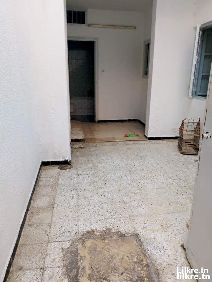 A louer une Maison S+4 à Hammam Lif