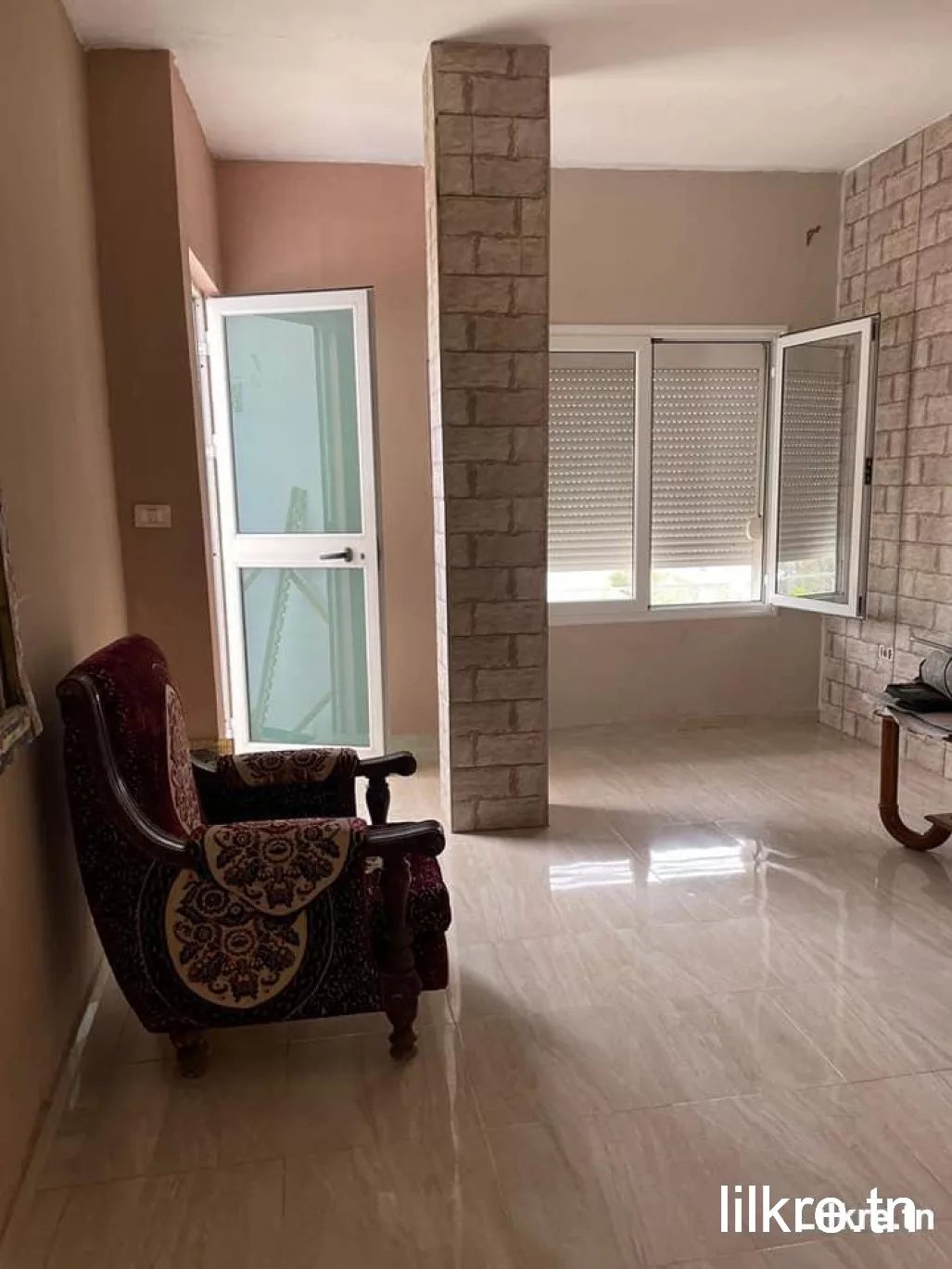 A louer un appartement S+4 Ezzahra 