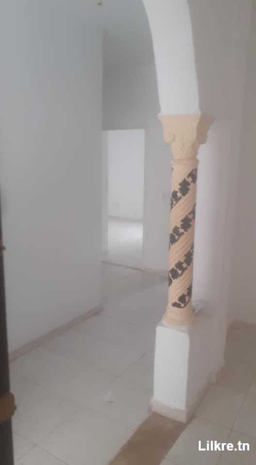 A louer Une Maison S+1 à Soukra